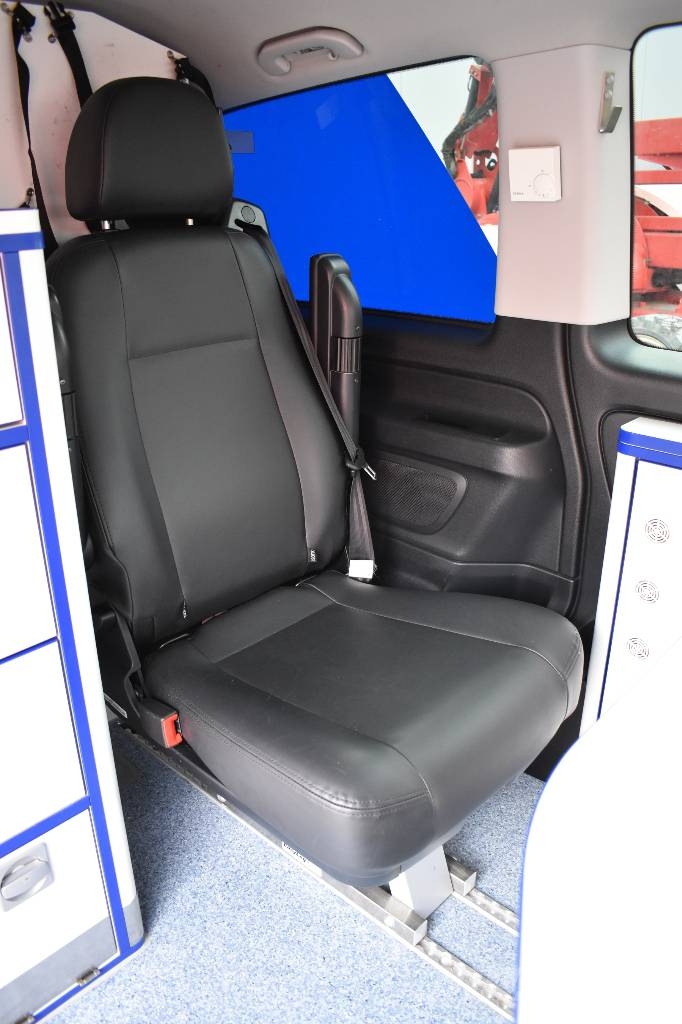 Mercedes-Benz Vito 4x4 Notarzt Einsatzfahrzeug NEF Ātrās palīdzības automašīnas