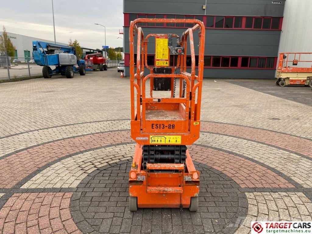 Dingli JCPT0607DCS Electric Scissor Work Lift 560cm رافعات مقصية الشكل