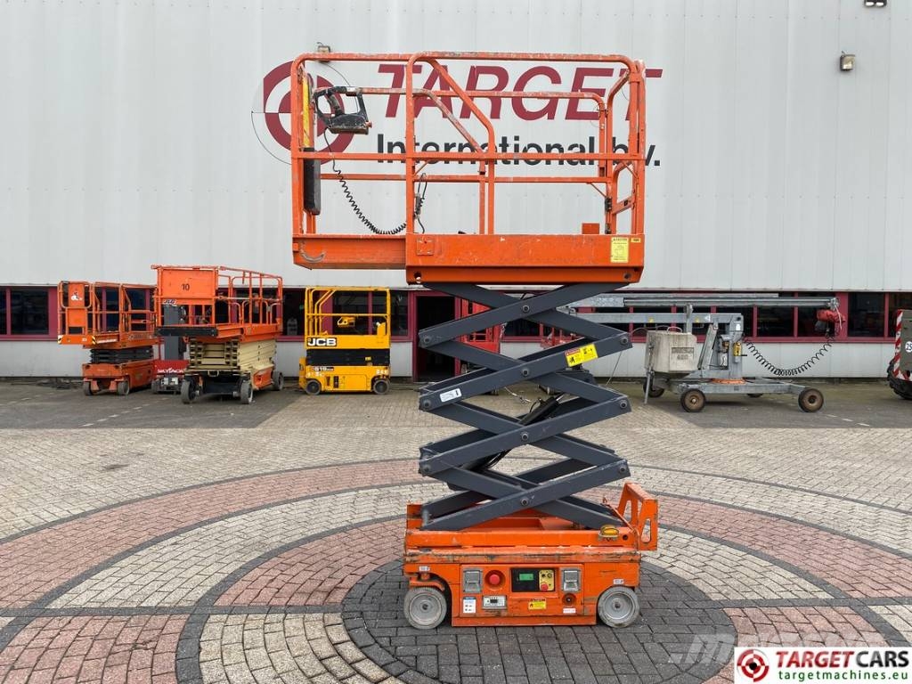 Dingli JCPT0607DCS Electric Scissor Work Lift 560cm رافعات مقصية الشكل