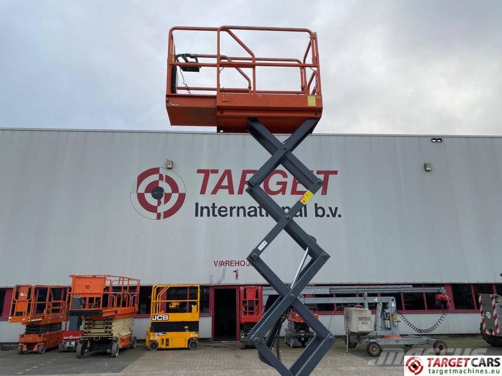 Dingli JCPT0607DCS Electric Scissor Work Lift 560cm رافعات مقصية الشكل
