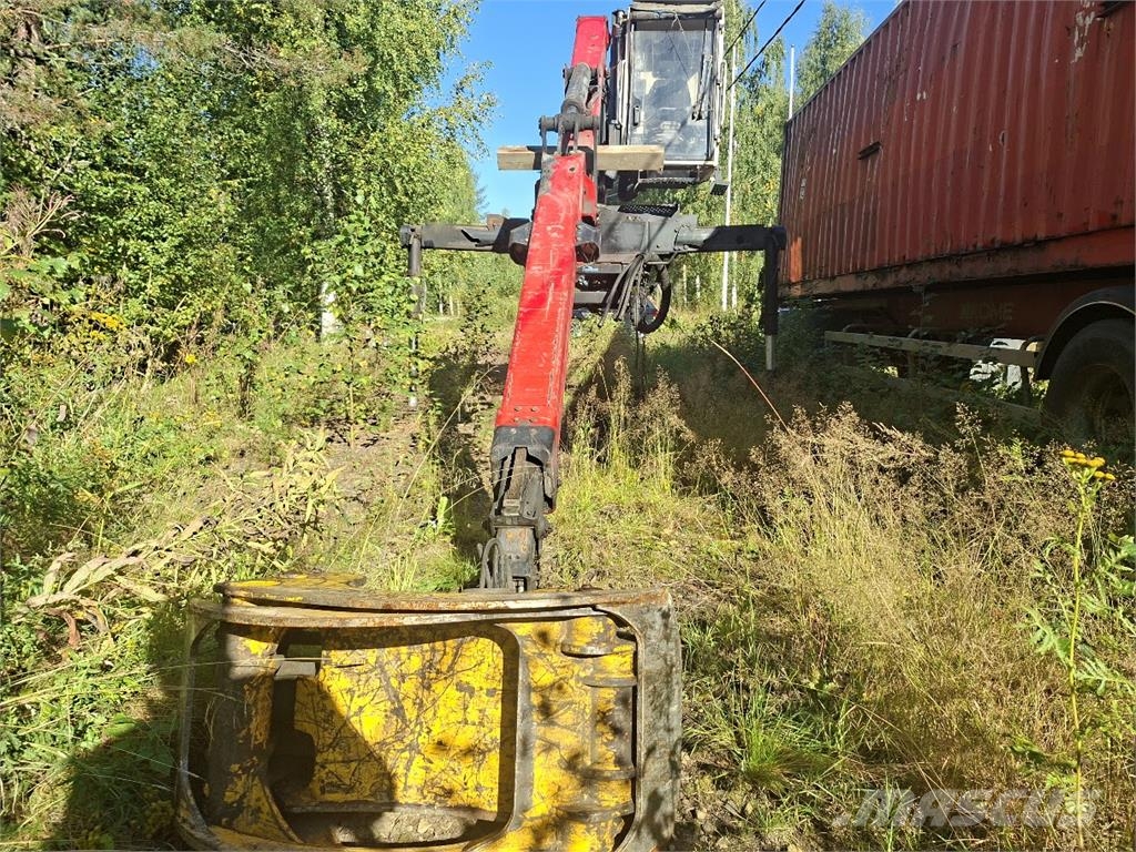 Palfinger Epsilon M12L Timber cranes
