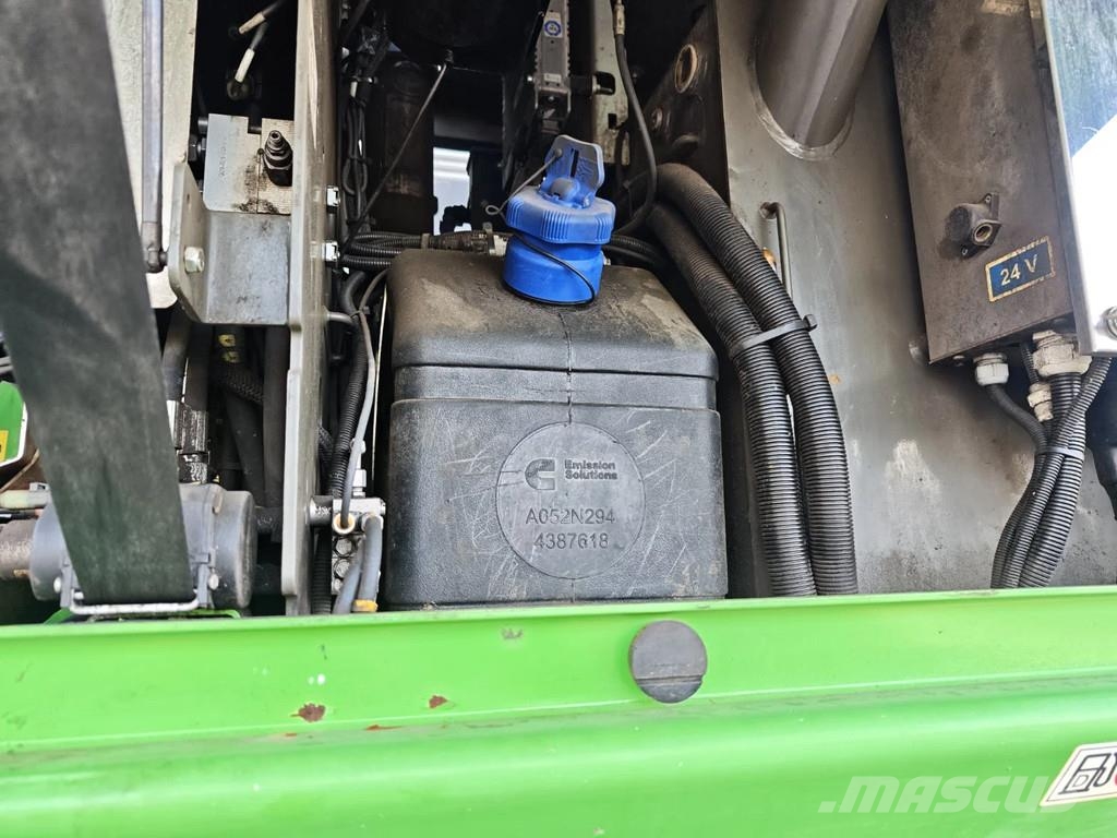 Sennebogen 830 E HD K17 Atık taşıma araçları