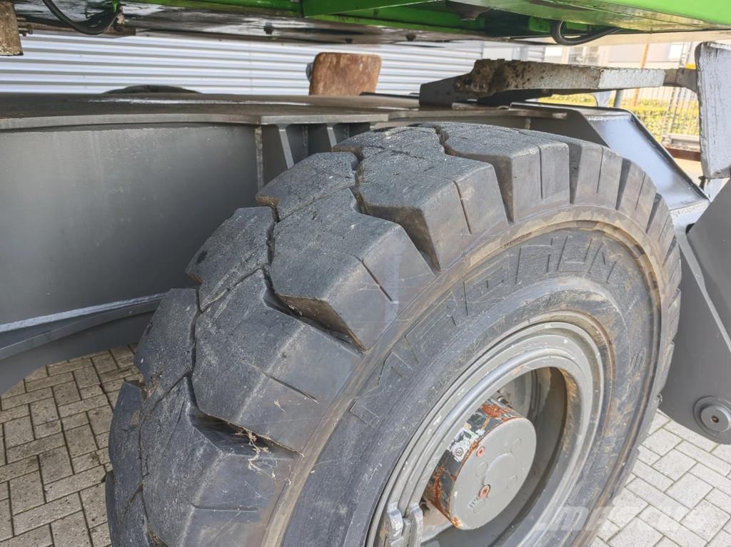Sennebogen 830 E HD K17 Atık taşıma araçları