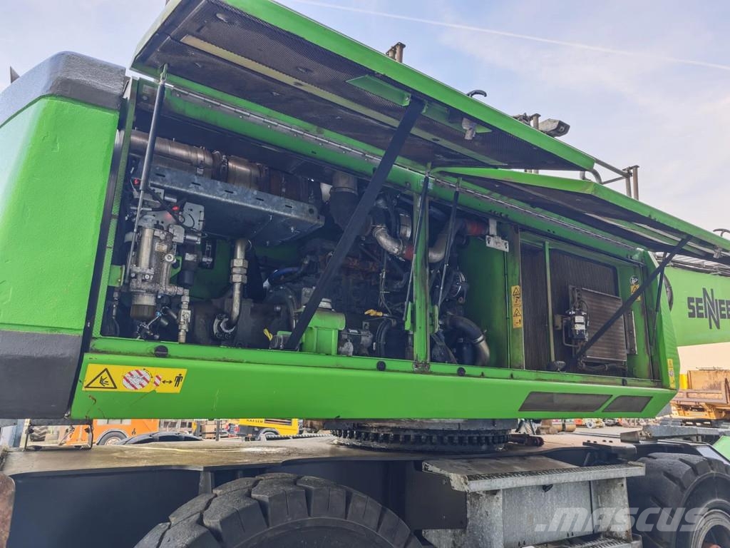 Sennebogen 830 E HD K17 Atık taşıma araçları