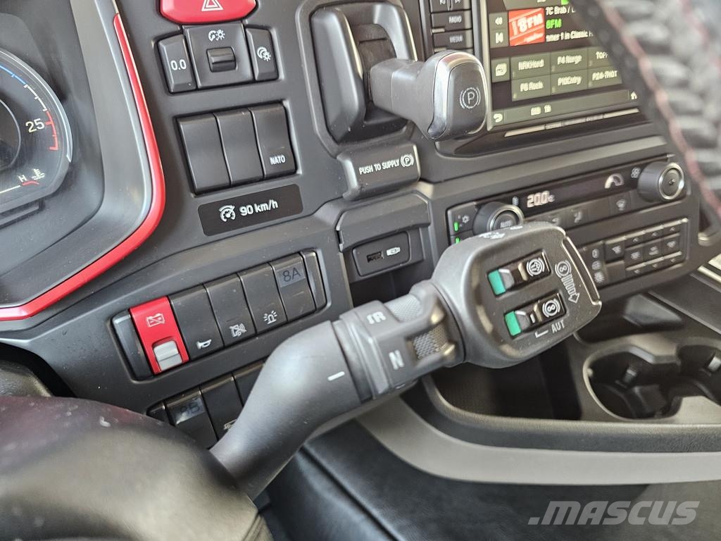 Scania R660 V8 6x2 BOOGIE / RETARDER / FULL AIR Седельные тягачи