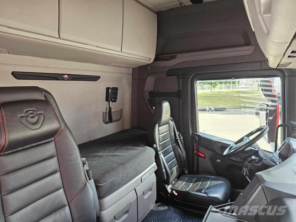 Scania R660 V8 6x2 BOOGIE / RETARDER / FULL AIR Седельные тягачи