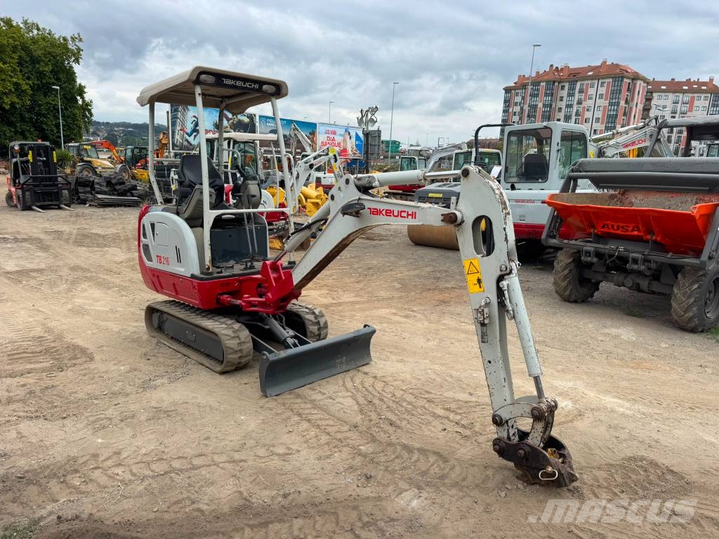 Takeuchi TB 216 Mini bagri <7t