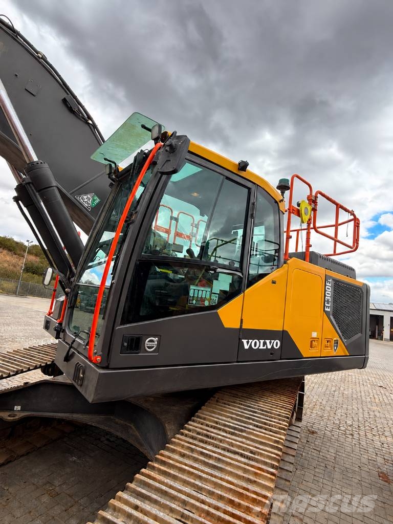 Volvo EC 300 E Telakaivukoneet