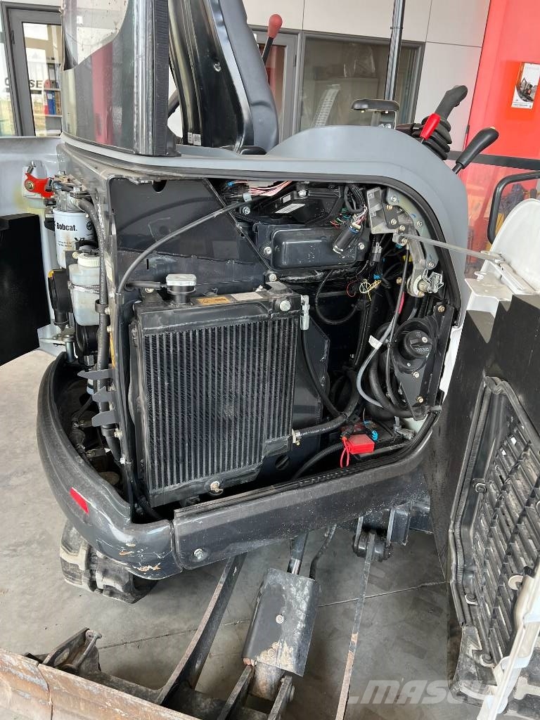 Bobcat E19 Мини екскаватори < 7 т