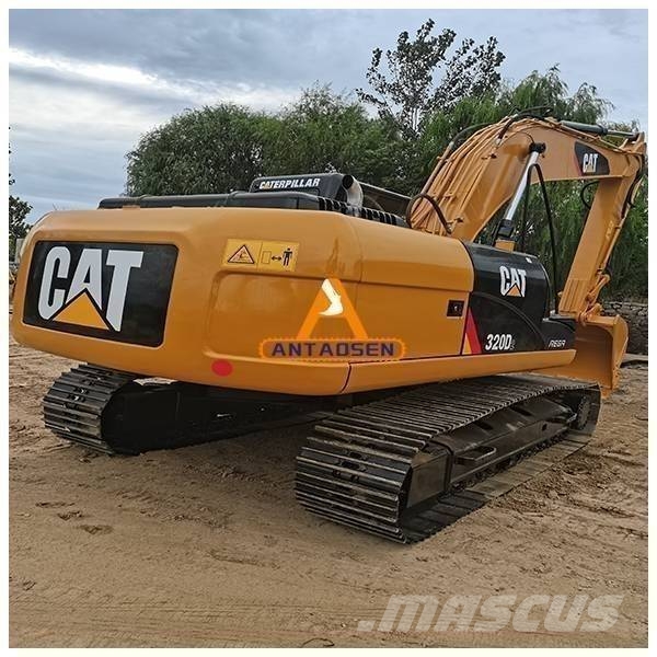 CAT 320 D 履带挖掘机