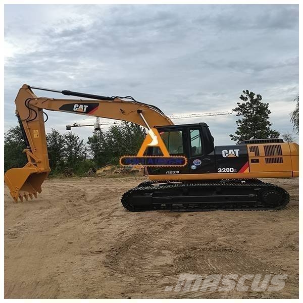 CAT 320 D 履带挖掘机