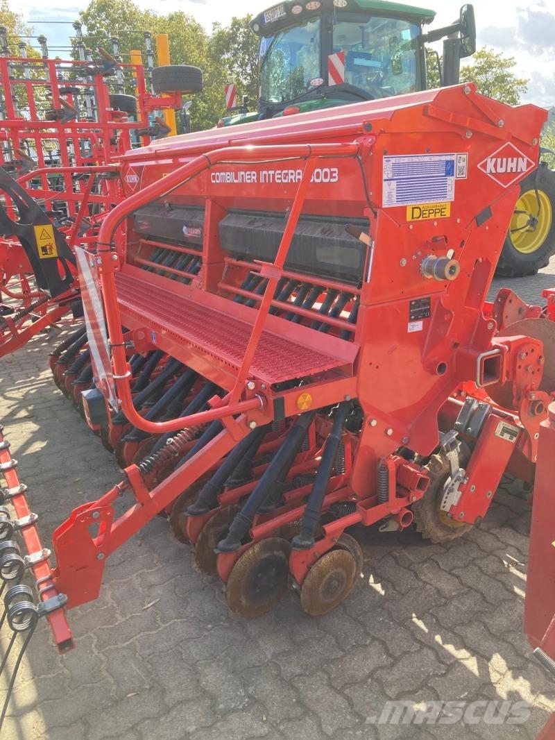 Kuhn INTEGRA 3003 Vetőgépek