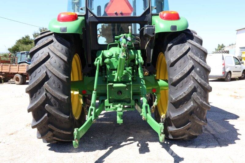 John Deere 6115 D Tratores Agrícolas usados