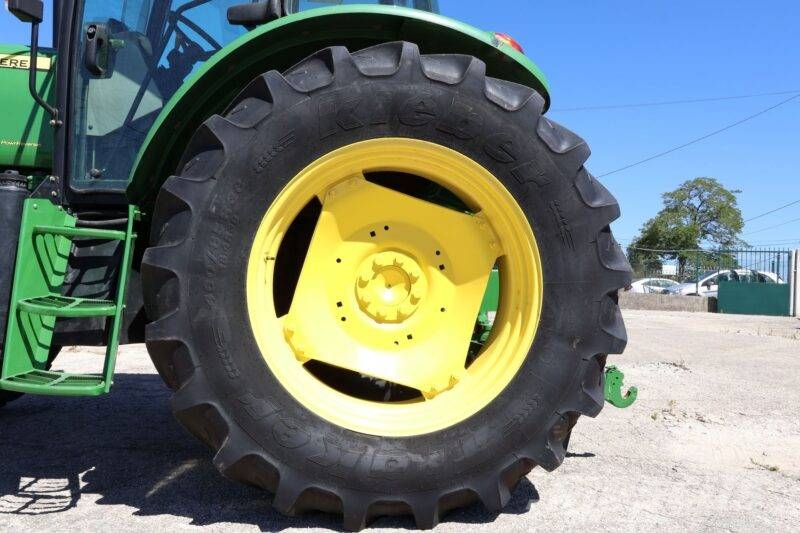 John Deere 6115 D Tratores Agrícolas usados