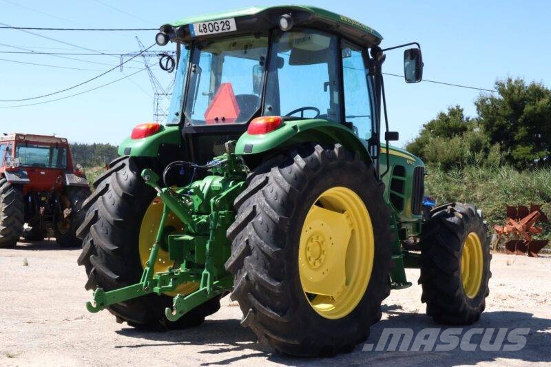 John Deere 6115 D Tratores Agrícolas usados