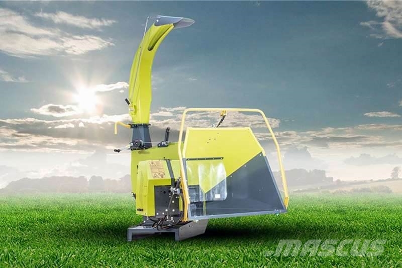 Junkkari HJ-250 Wood Chipper شاحنات أخرى