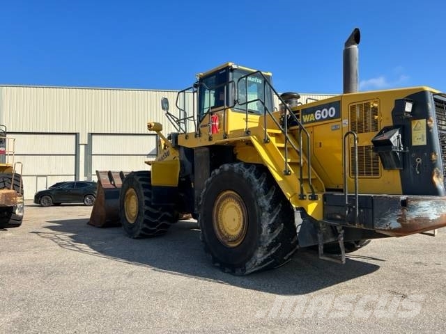 Komatsu WA 600-6 Hjullastare