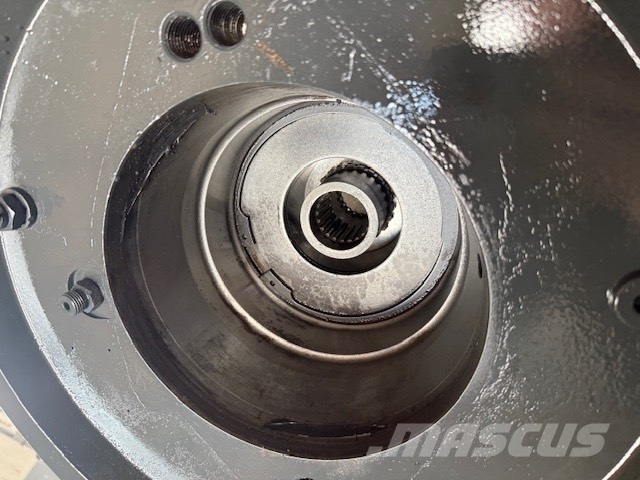 Tana G 320 REXROTH FINAL DRIVE GFT 110 T3 Transmisija
