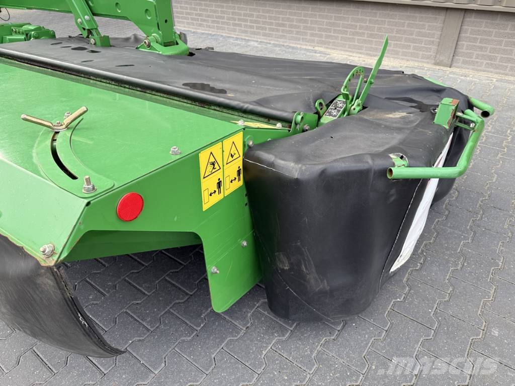 John Deere 328 Disc Falciatrici