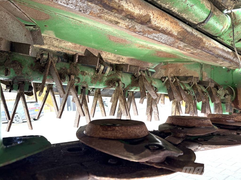 John Deere 328 Disc Falciatrici