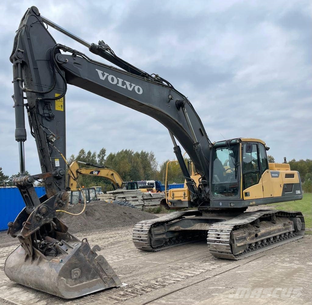 Volvo EC 300 D L Kāpurķēžu ekskavatori