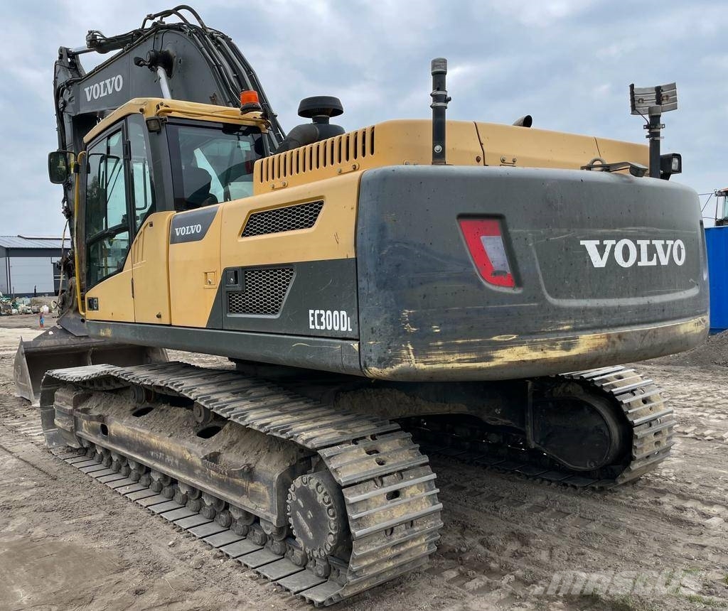 Volvo EC 300 D L Kāpurķēžu ekskavatori