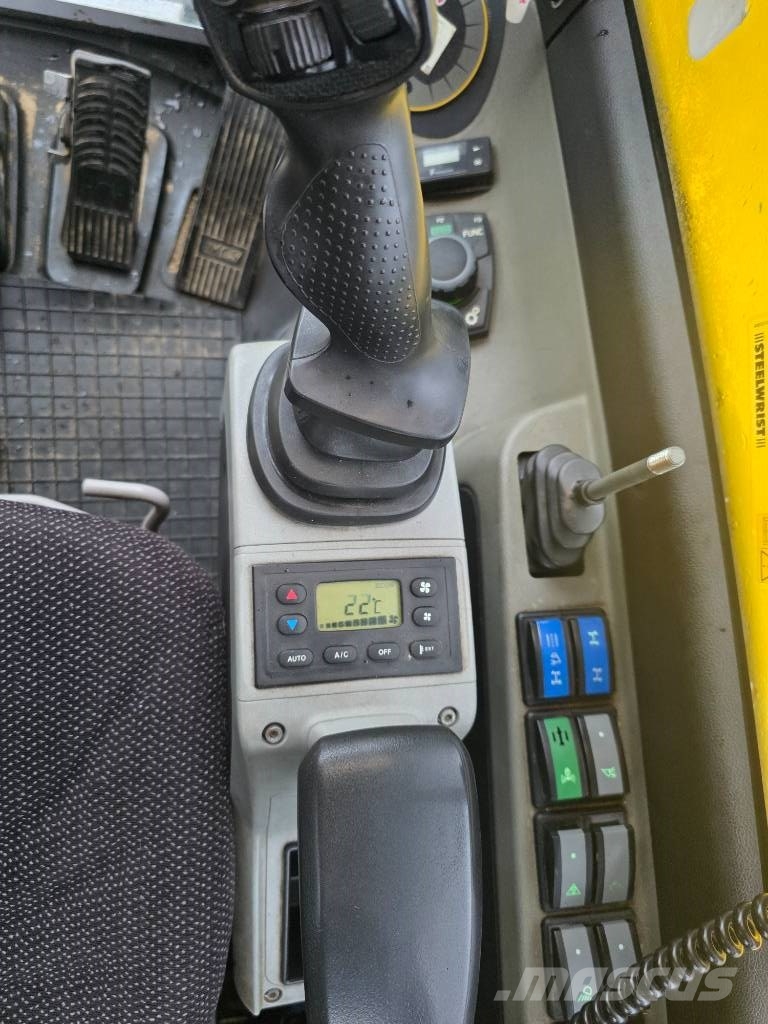 Wacker Neuson EW 100 حفارات بعجل