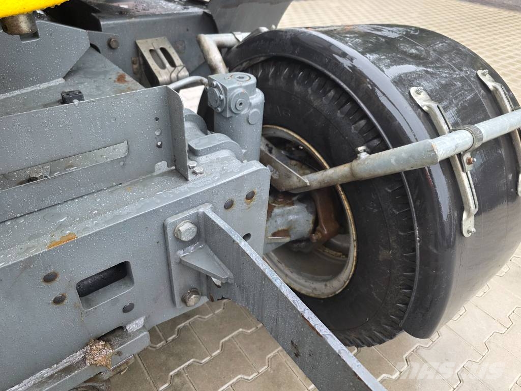 Wacker Neuson EW 100 حفارات بعجل
