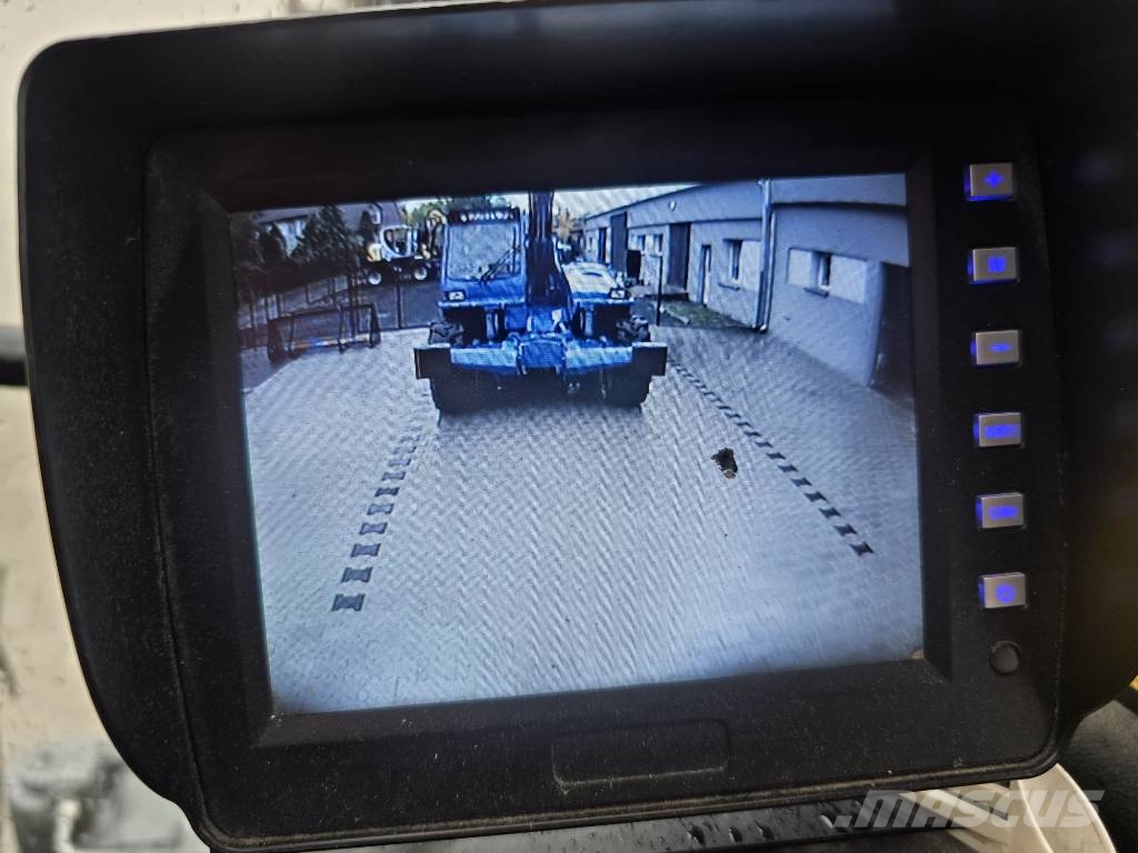 Wacker Neuson EW 100 حفارات بعجل