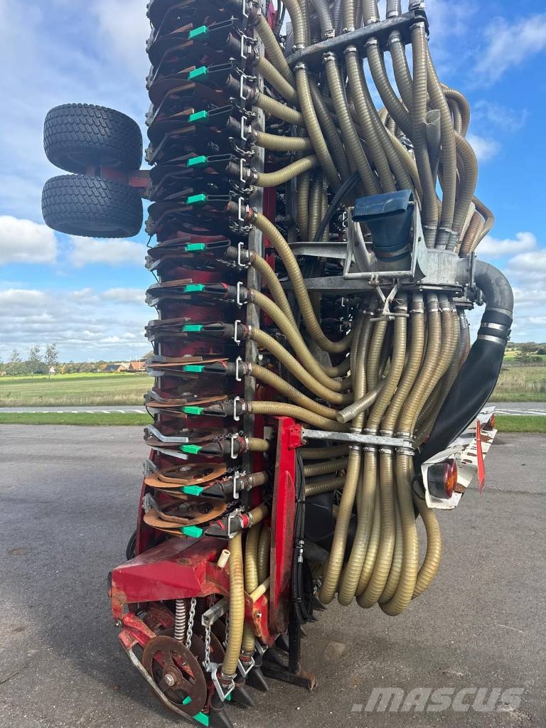 Vredo ZB3 12 meter grøntjordsnedfælder - Ny renoveret Цистерни для перевезення суспензій