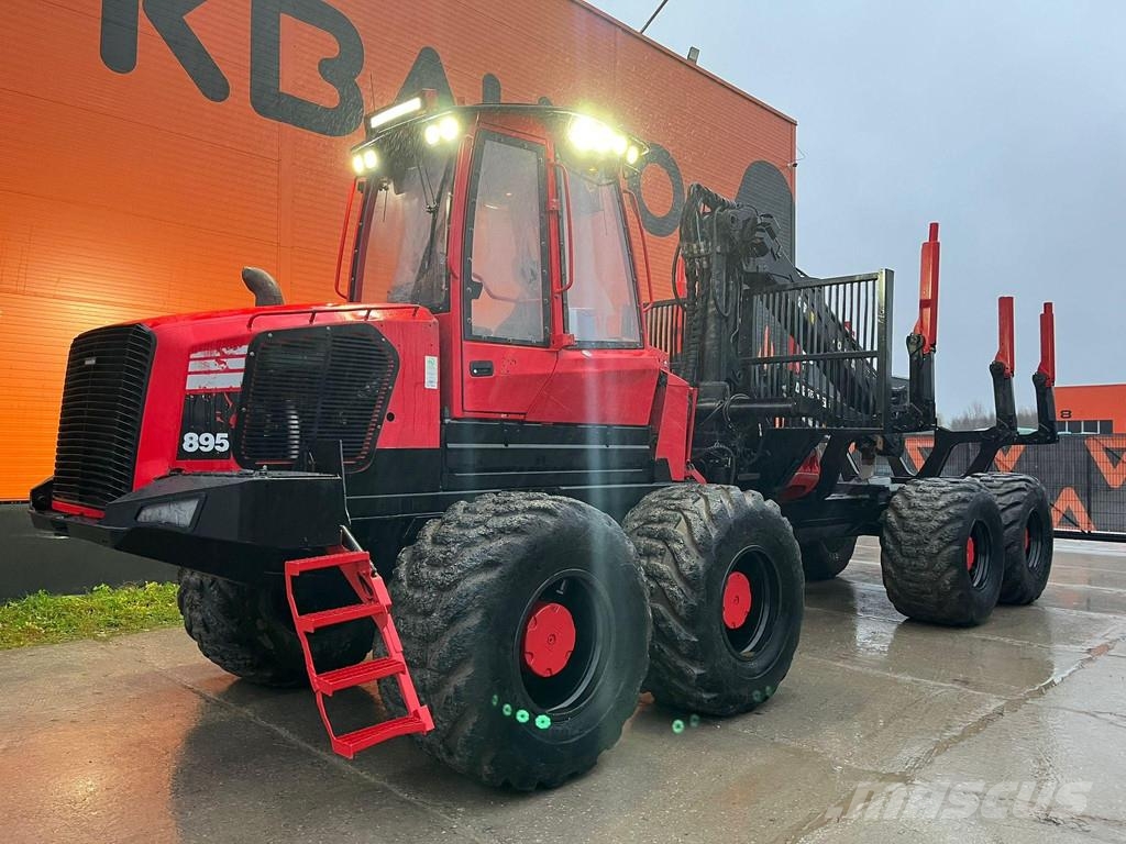 Komatsu 895 8x8 LOADFLEX / CRANE 165F 원목 포워더