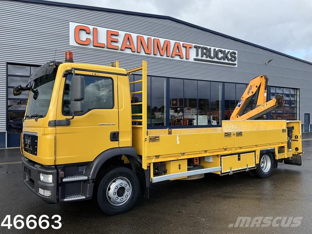 MAN TGM 15.250 Copma 11 Tonmeter laadkraan 全路面起重機/吊車