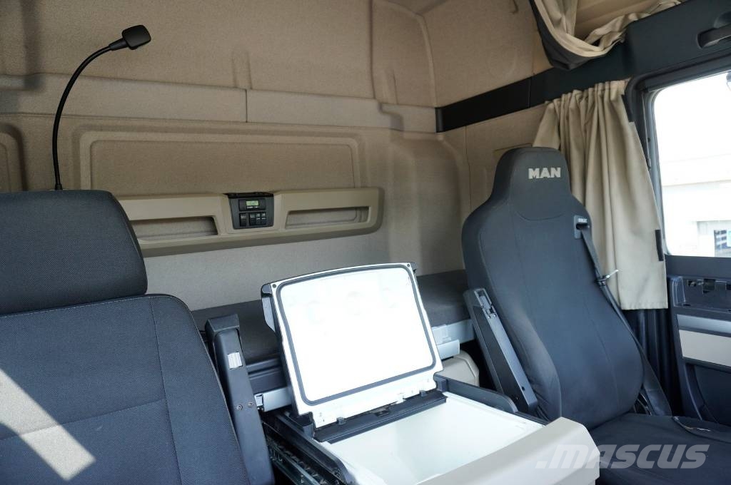 MAN TGS 18.470 / ADR AT / chassis 745 cm / sleeper cab شاحنات بمقصورة وهيكل
