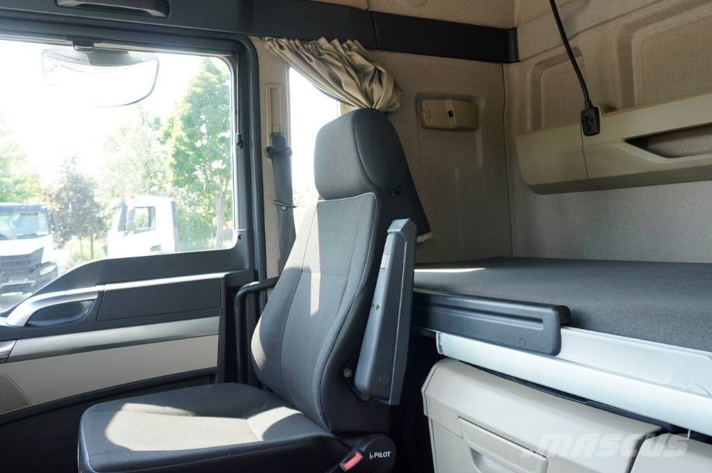 MAN TGS 18.470 / ADR AT / chassis 745 cm / sleeper cab شاحنات بمقصورة وهيكل