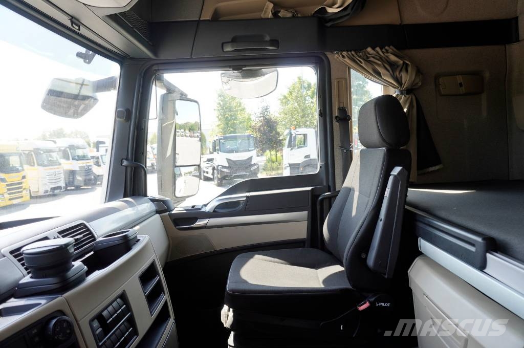 MAN TGS 18.470 / ADR AT / chassis 745 cm / sleeper cab شاحنات بمقصورة وهيكل