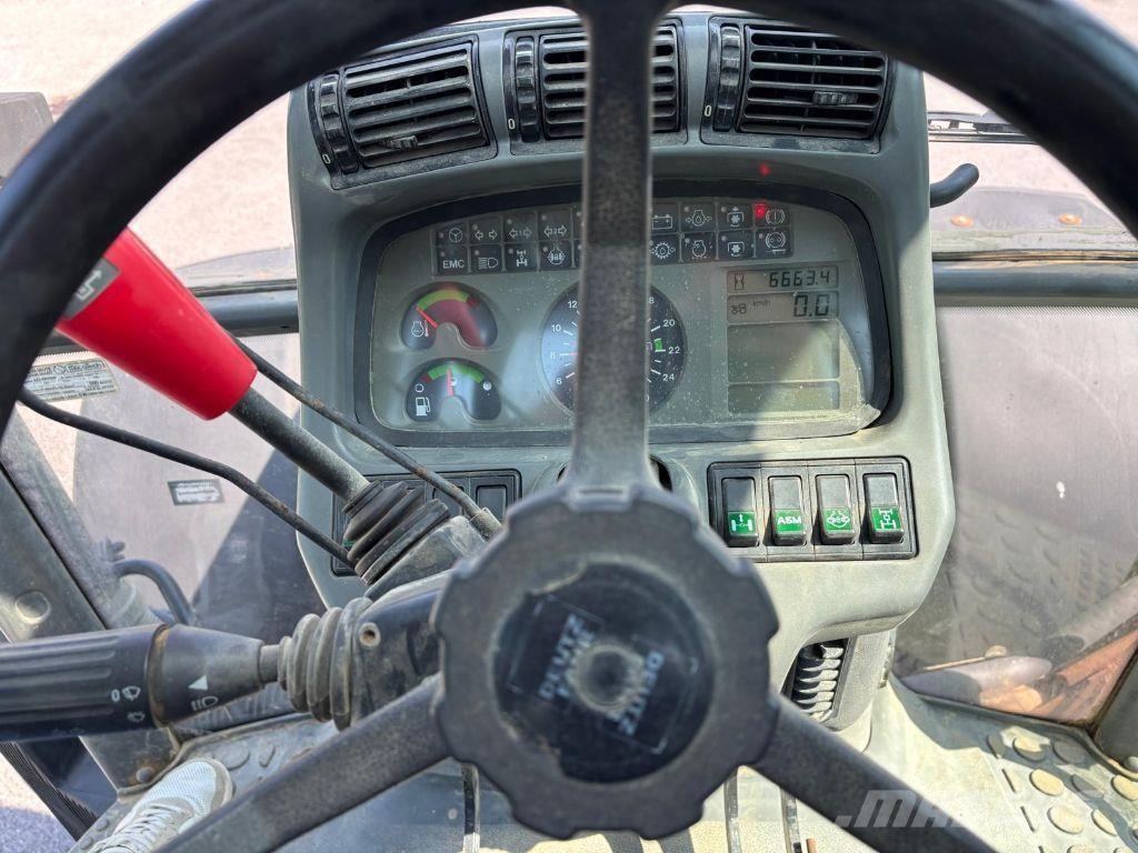 Deutz-Fahr AGROTRON 165.7 Traktoren