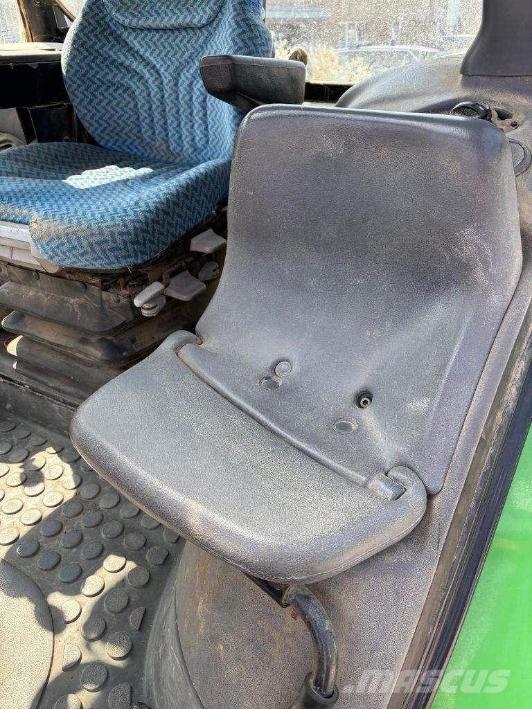 Deutz-Fahr AGROTRON 165.7 Traktoren
