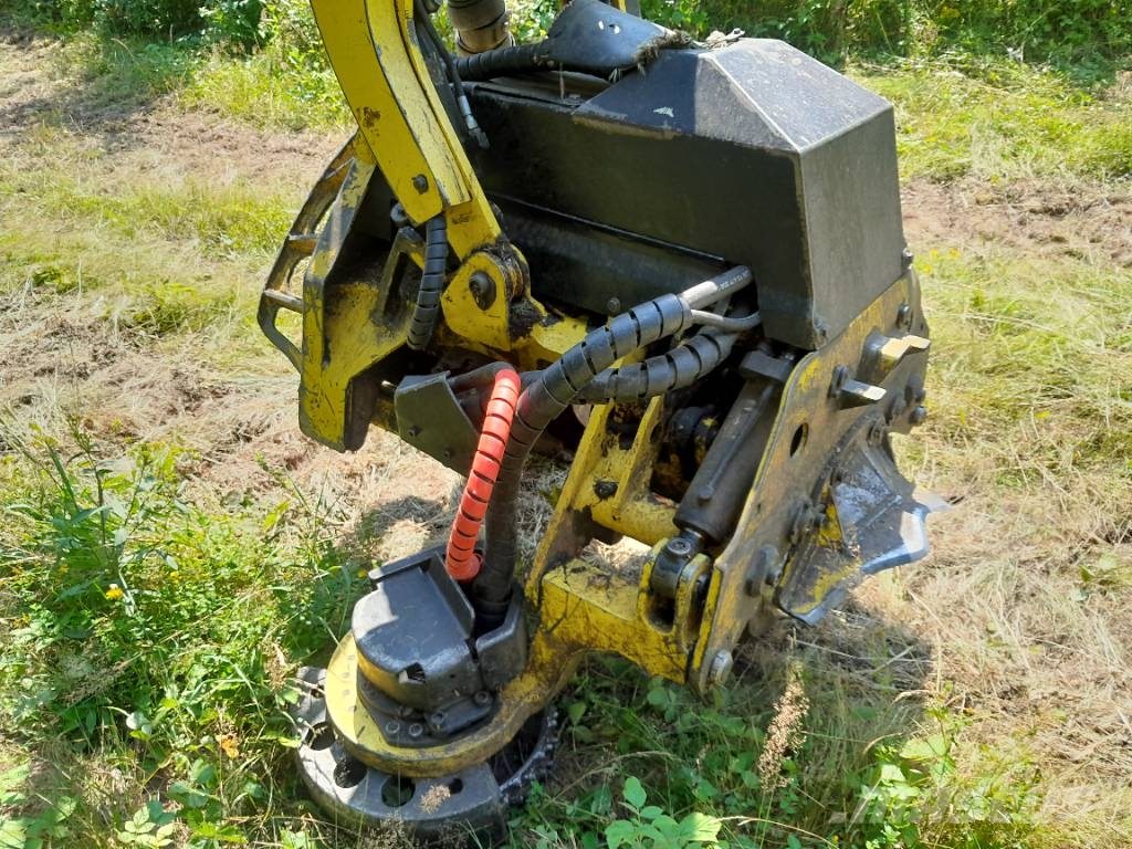 John Deere 1270 E IT 4 Harvesteriai (miško kirtimo mašinos)