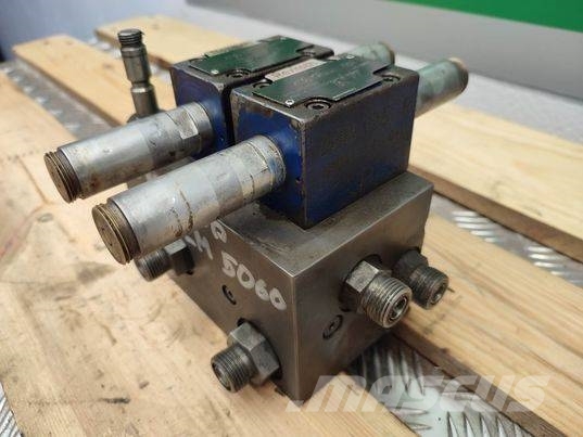 New Holland LM 5060 (R901111962) hydraulic block Hydraulika