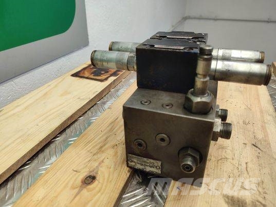 New Holland LM 5060 (R901111962) hydraulic block Hydraulika
