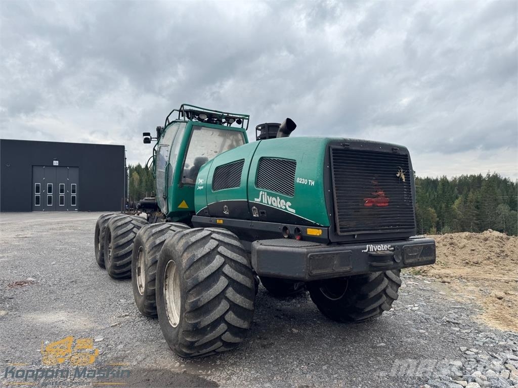 Silvatec Sleipner 8266/8230 TH Demonteras/Spare parts Harversteri