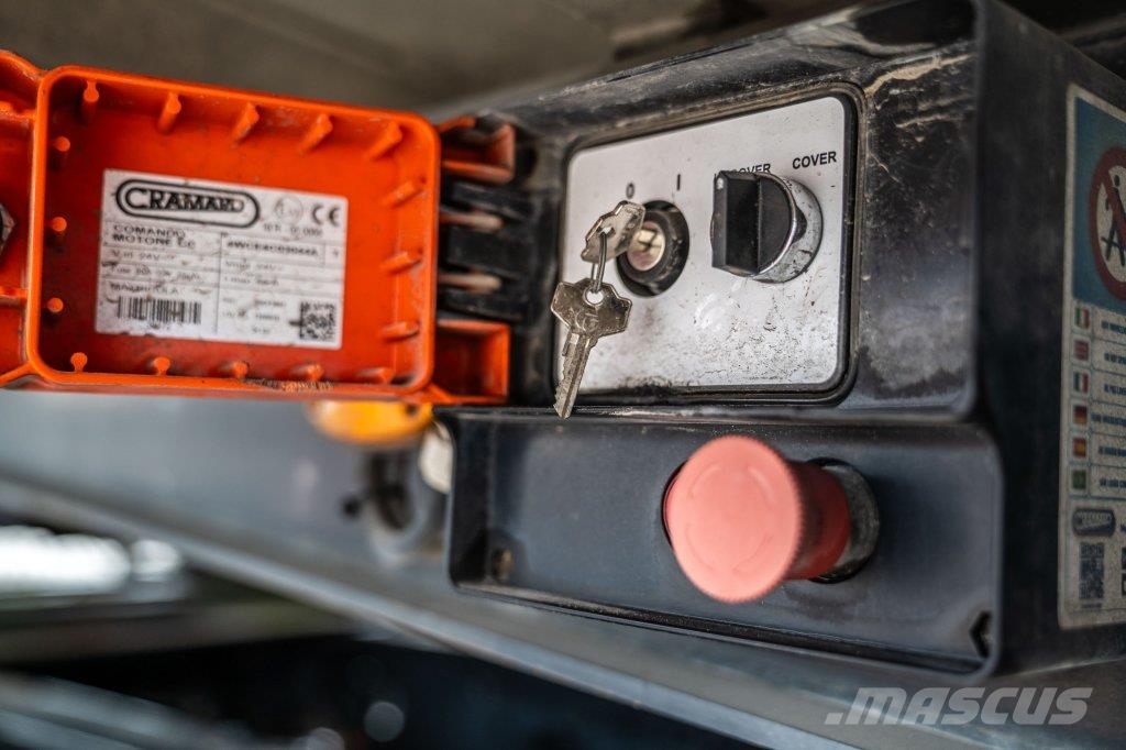 Fliegl SDS01-ALU-32m3 Kiper poluprikolice