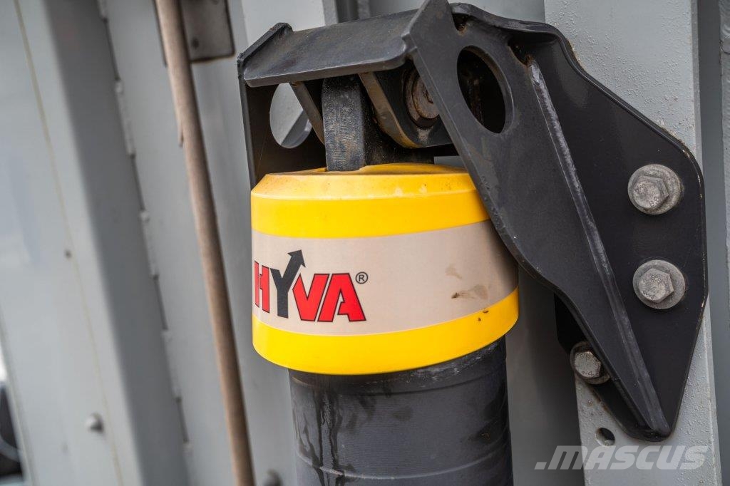 Fliegl SDS01-ALU-32m3 Kiper poluprikolice