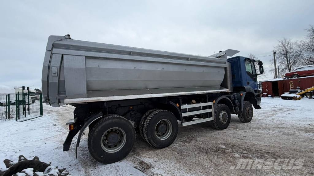 Iveco AD 410 T45 Camiones bañeras basculantes o volquetes