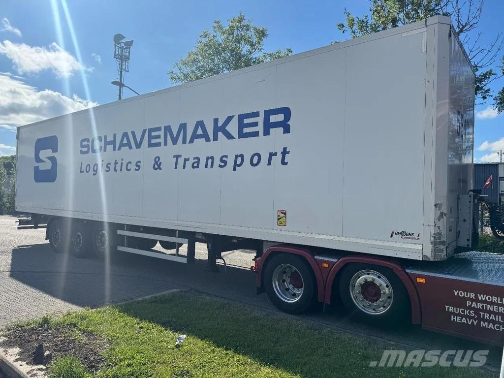 Hertoghs O3 3 AXLE - SAF - DISC BRAKES Skriňové návesy