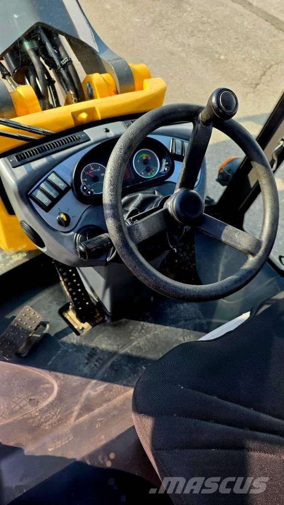 Mecalac AS 900 SWING LOADER لوادر بعجل