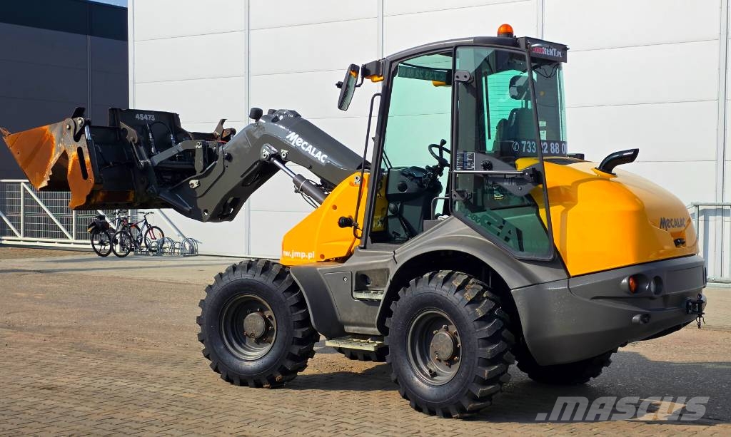 Mecalac AS 900 SWING LOADER لوادر بعجل
