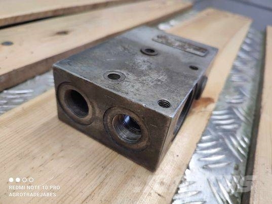 Fendt (R901118656) hydraulic lock Hüdraulika
