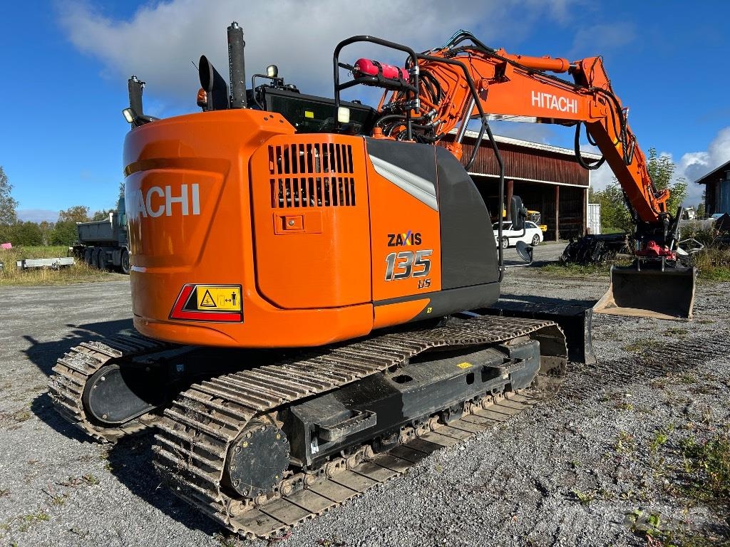 いっちゃんページ Hitachi ZX 135 US-7, 2023, Jämtland, Jämtlands län, Sweden - Used