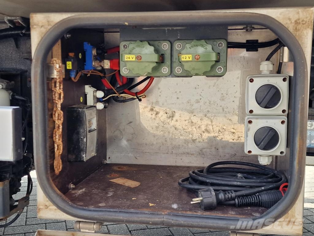 Volvo FL 250 Thermoking T-1200R - Full air - Euro 6 - Ca شاحنات بدرجة حرارة قابلة للضبط